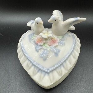VTG White and Blue Heart Porcelain Trinket Box with Doves and Floral Accents